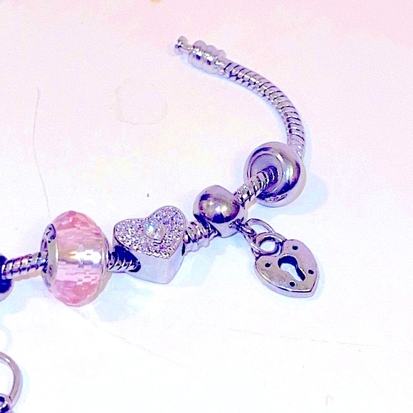 🍒 BOGO 🍒 PRICE ONLY 4/23 The “LOLA” Collection, “Psyche” Charm Bracelet - Picture 3 of 15